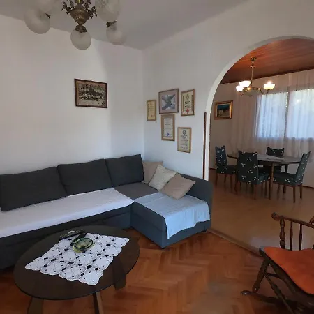 Agata * Lastovo