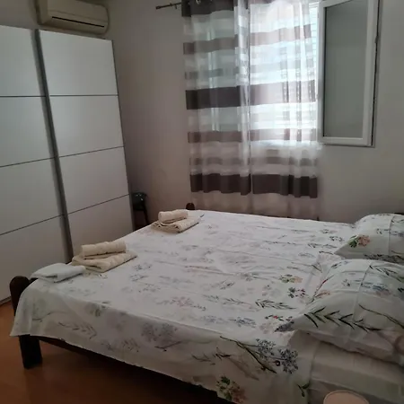 Agata * Lastovo